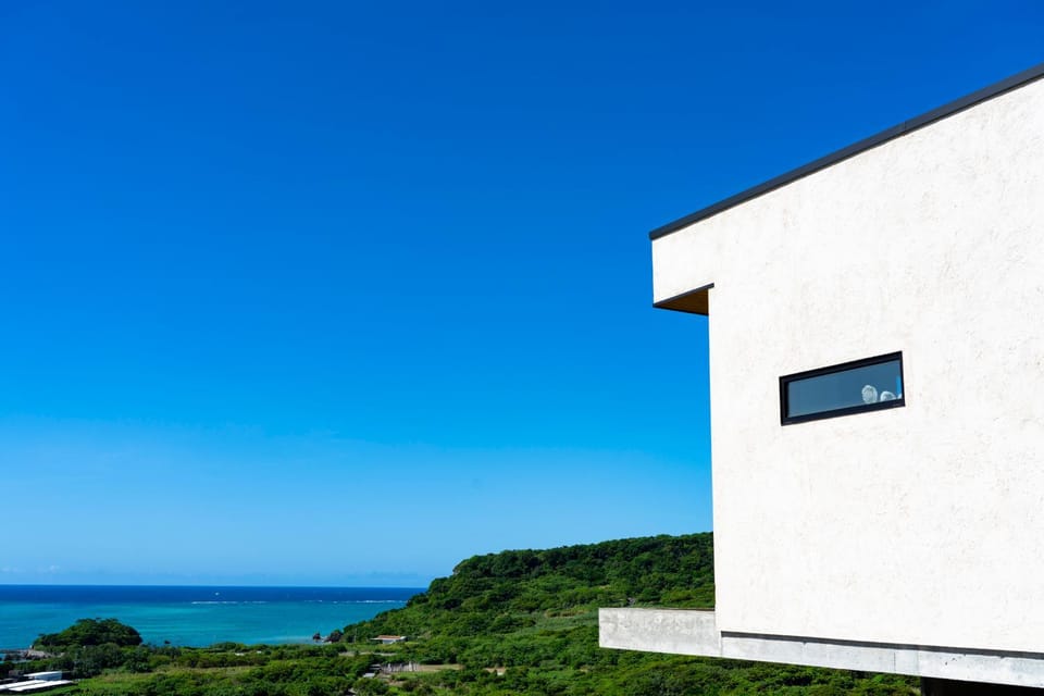 海と星の南城邸 House in Okinawa Prefecture