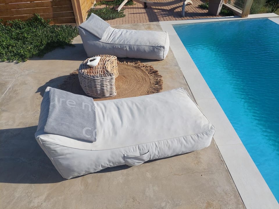 Garden view, Pool view