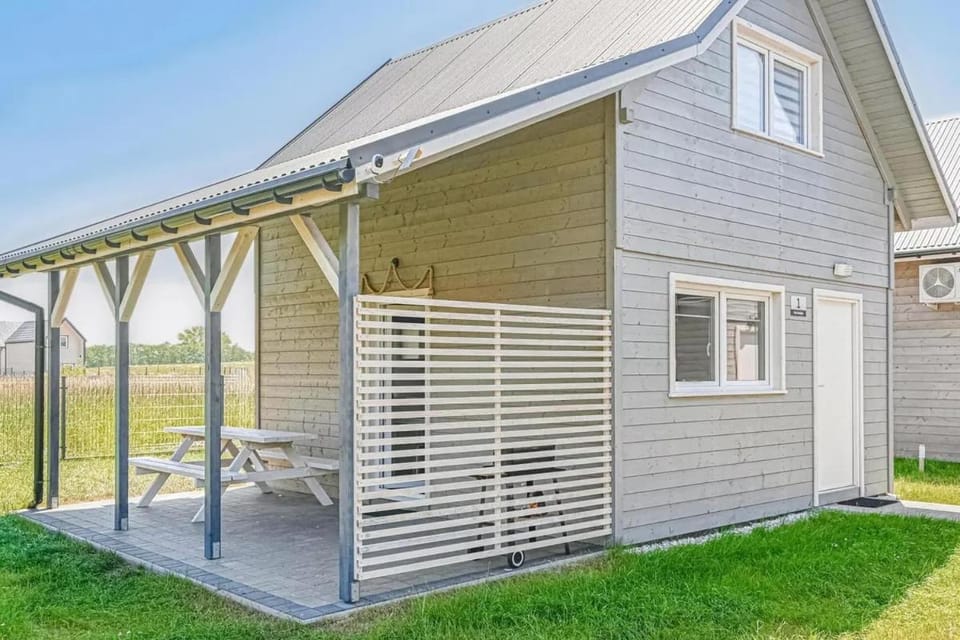 Patio, Day, BBQ facilities, Garden, Garden view