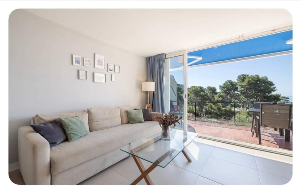 Balcony/Terrace, Living room