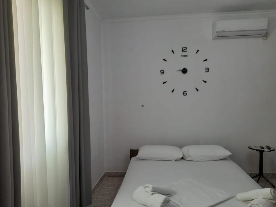 Albert Guest House Bed and Breakfast in Vlorë County, Albania