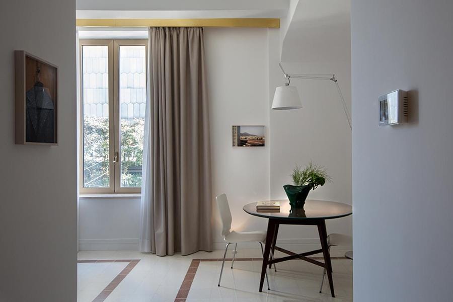 Seating area, Dining area
