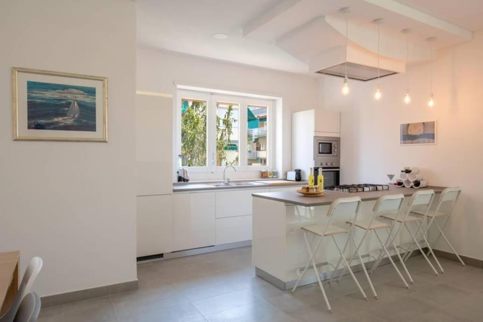 WHITE HOUSE SORRENTO - CASA VACANZA Apartment in Sorrento