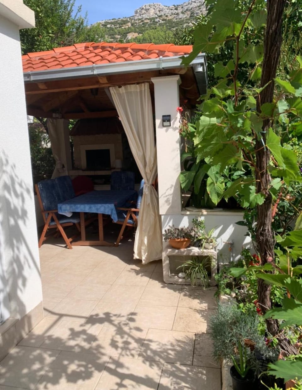 Sea Breeze Apartment in Dubrovnik-Neretva County