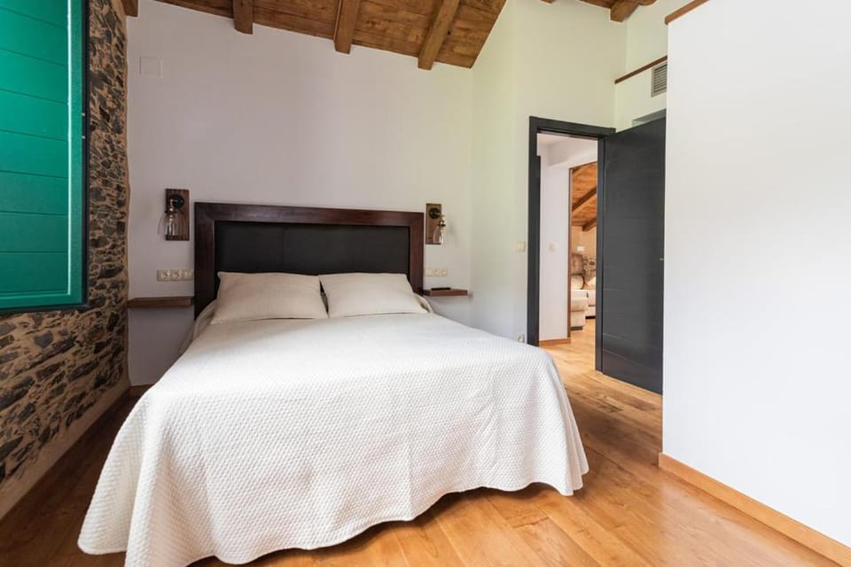 Apartamentos Rurales Casa Llongo Apartment hotel in Asturias