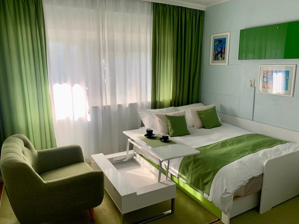 Living room, Bedroom