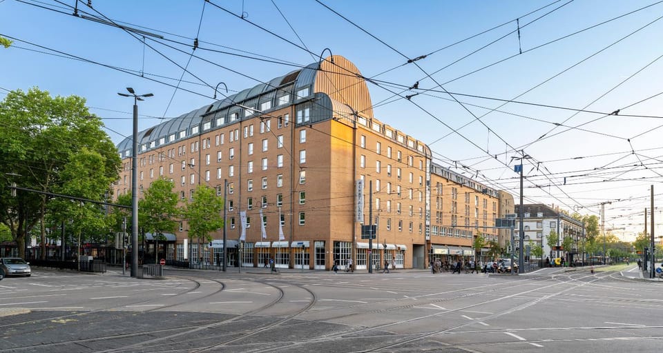 Property building, Day