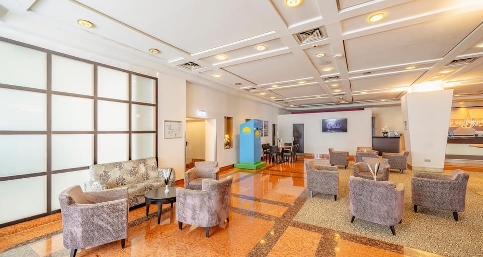 Lobby or reception, Seating area