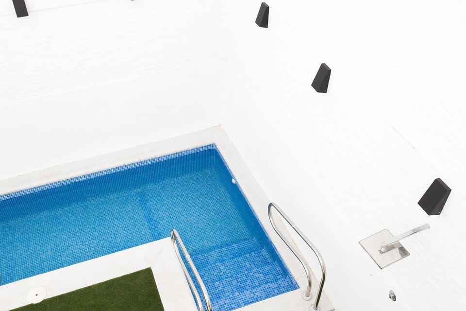 Pool view, Swimming pool, Inner courtyard view