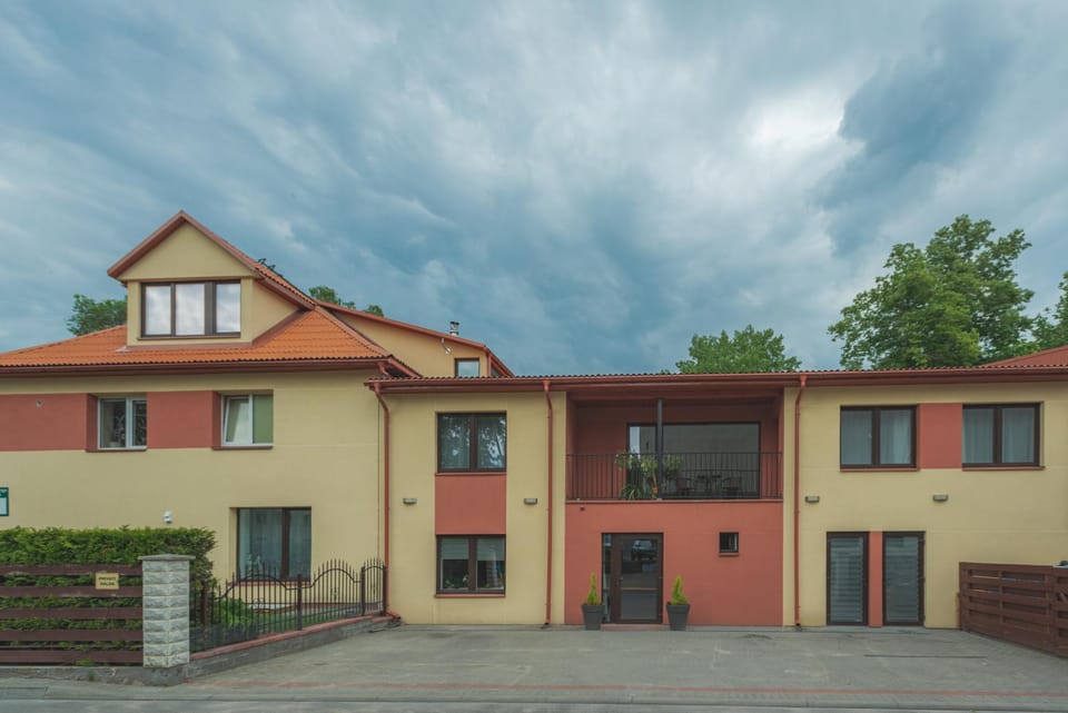 Property building, Facade/entrance