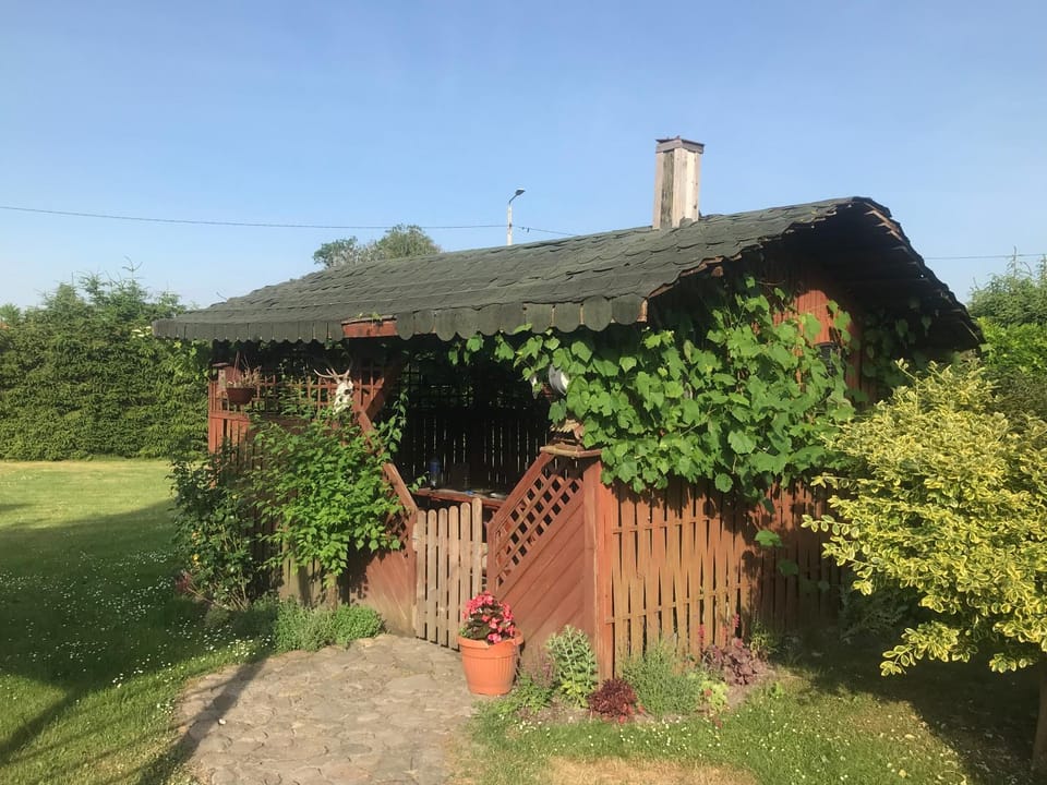 BBQ facilities, Garden