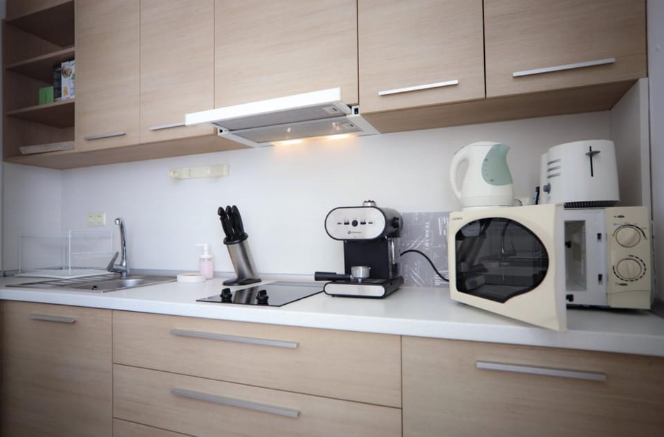 Coffee/tea facilities, Kitchen or kitchenette