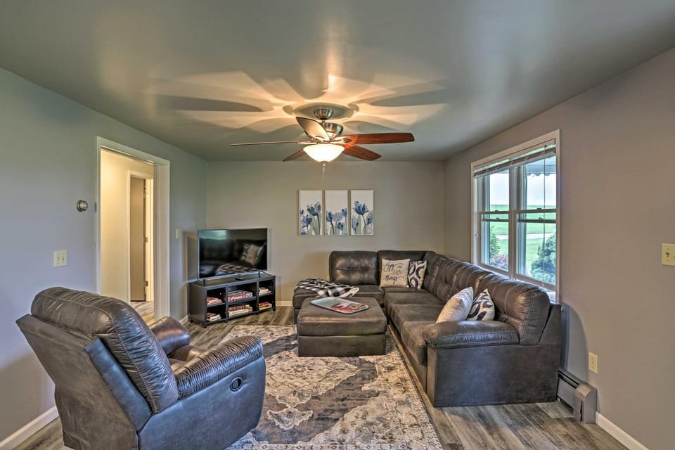 Millersburg Home w/ Covered Porch & Fire Pit! House in Ohio