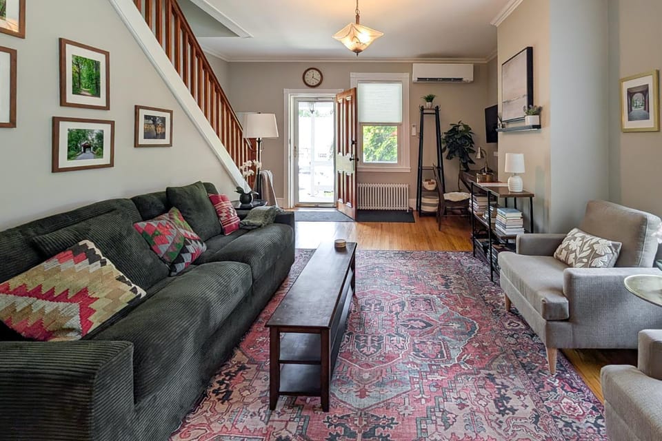 Charming Abode w/ Patio - Walk to Town + River! House in Stockton
