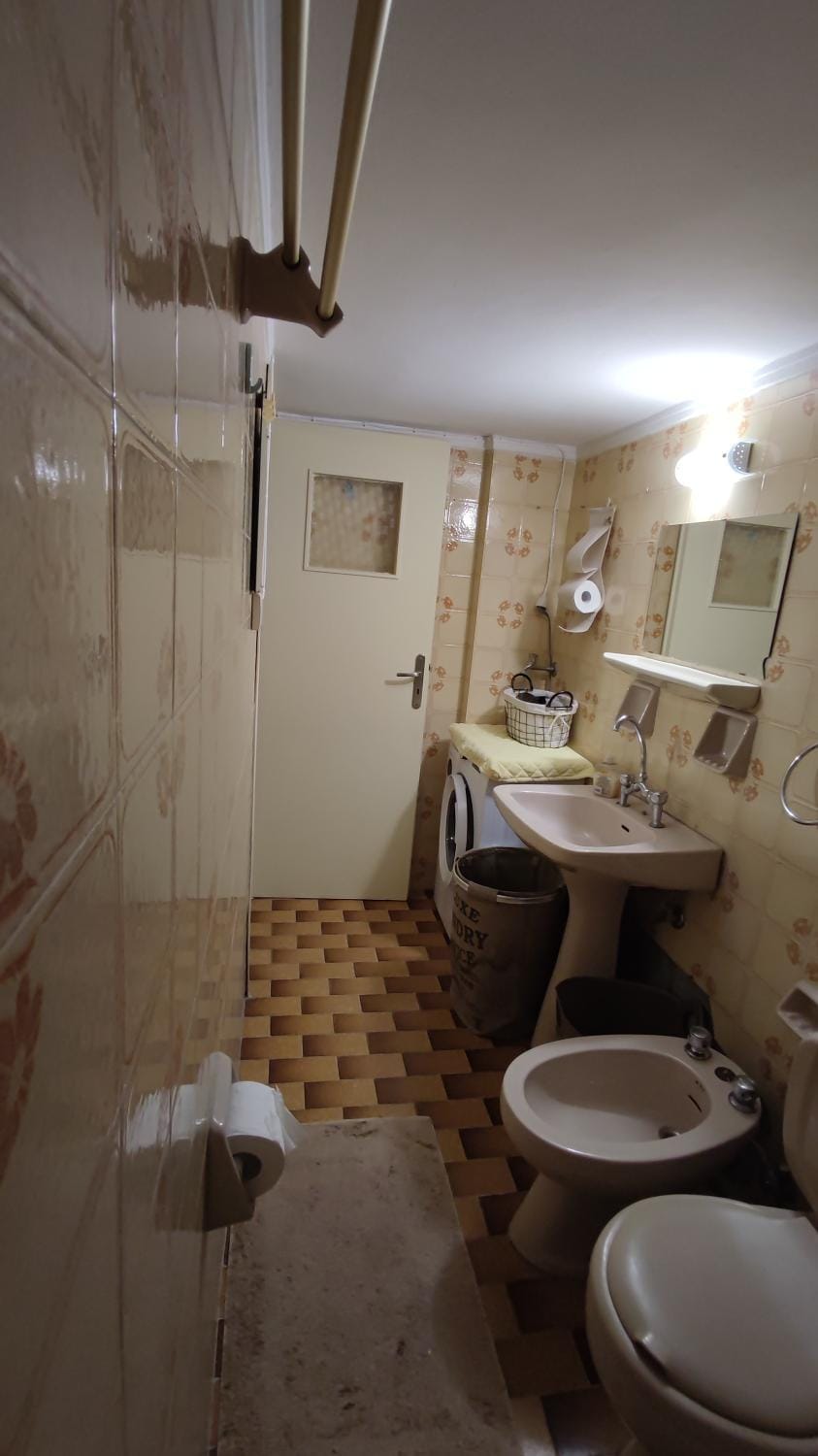 Shower, Toilet, Bathroom, bidet