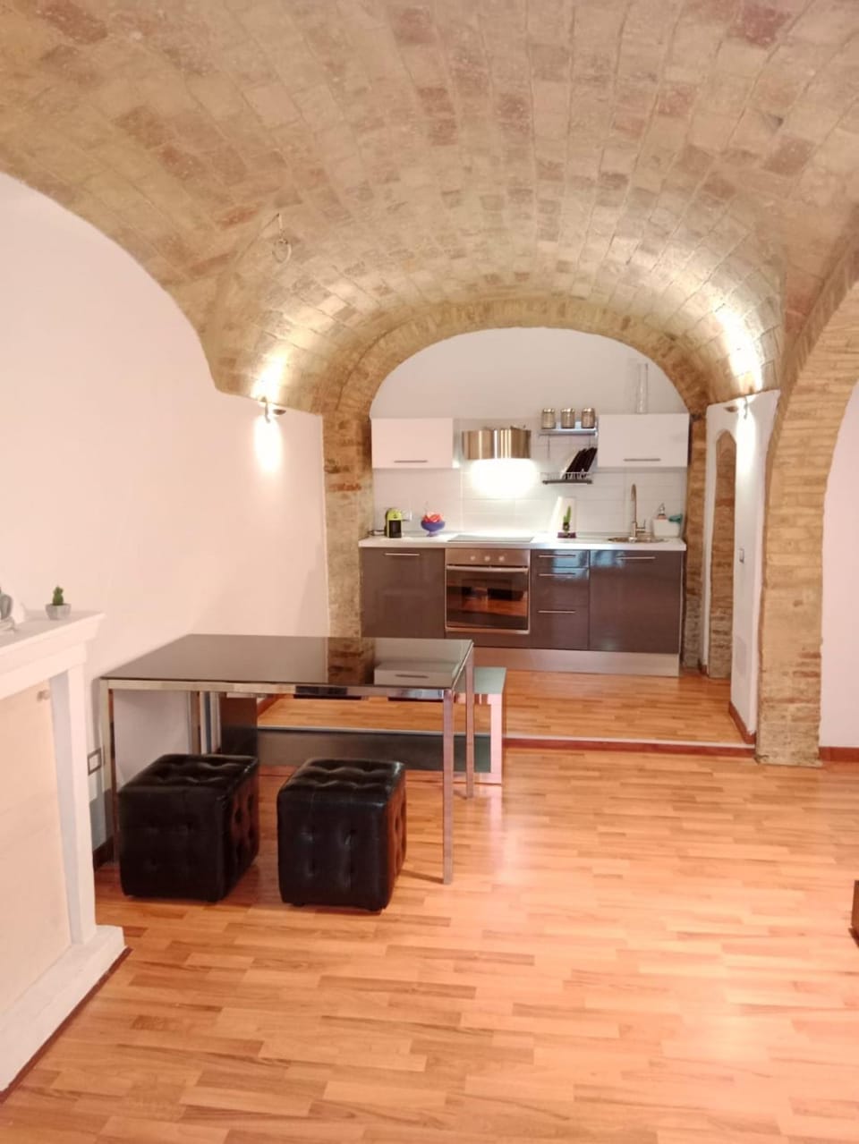 Kitchen or kitchenette, Living room, Dining area, pet friendly