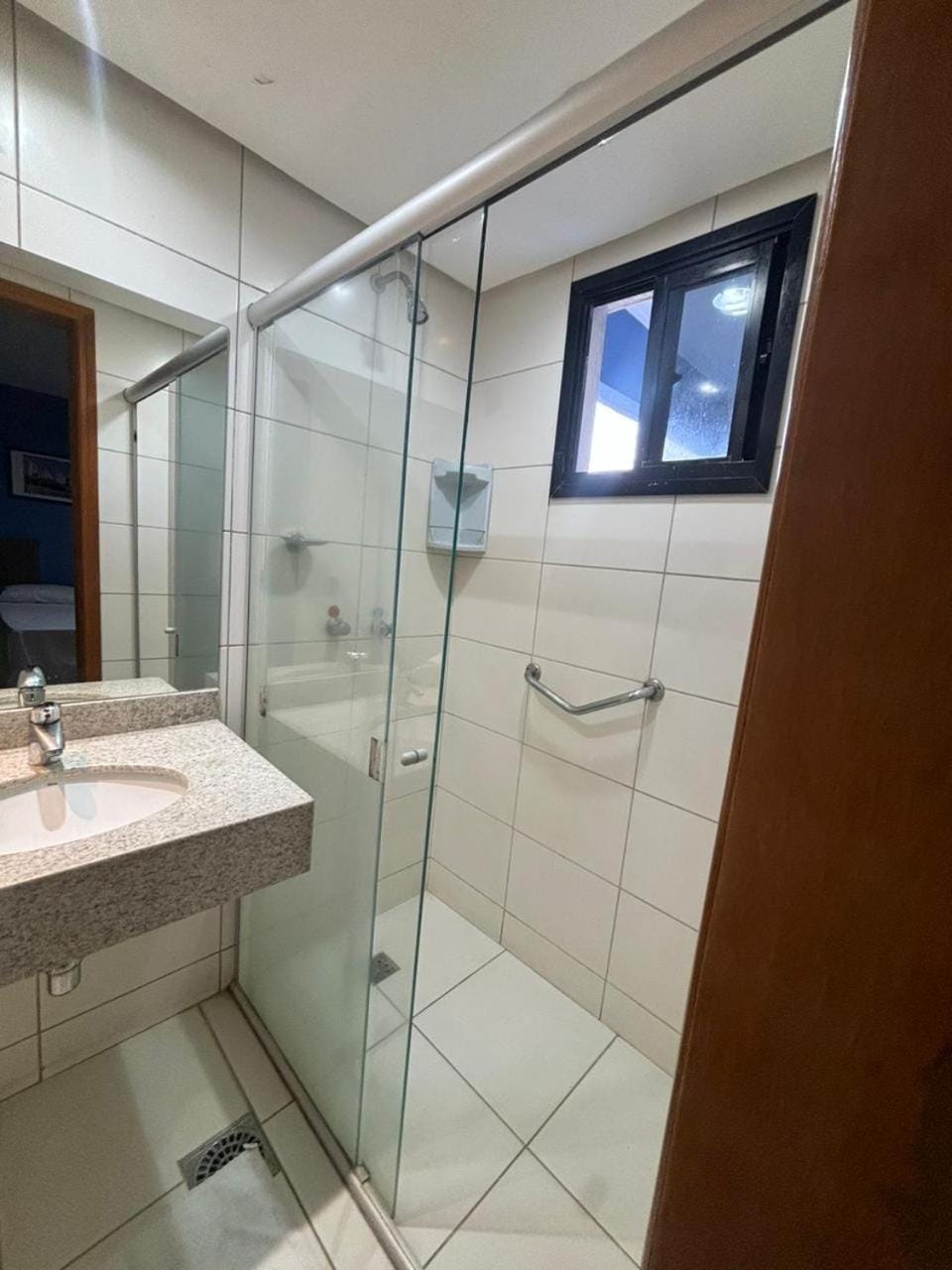 701 - Flat Temporada em Goiania-proximo ao Parque Areião Apartment in Goiania
