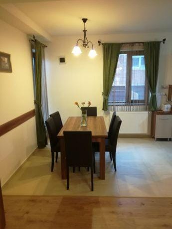 Untold 2024 - 3-room apartment with garden for 6-8 person, 2 private parking Apartment in Cluj-Napoca