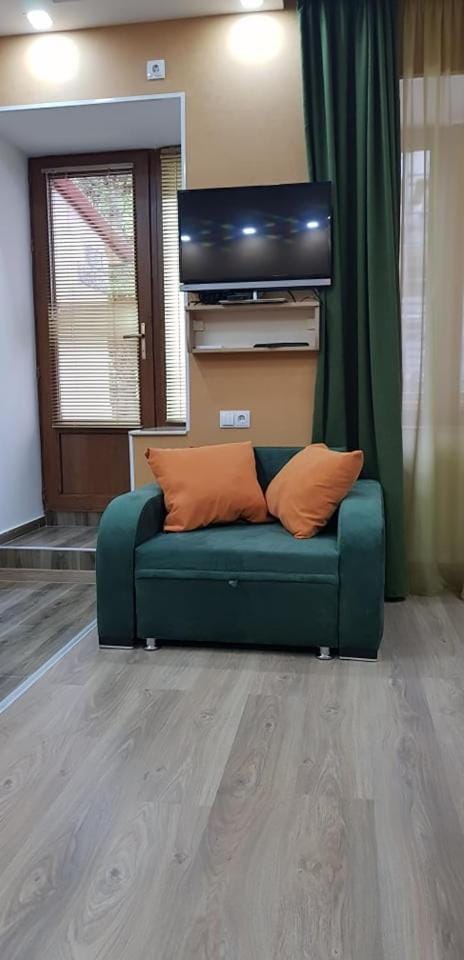 МИХАИЛ 1 Apartment in Tbilisi, Georgia