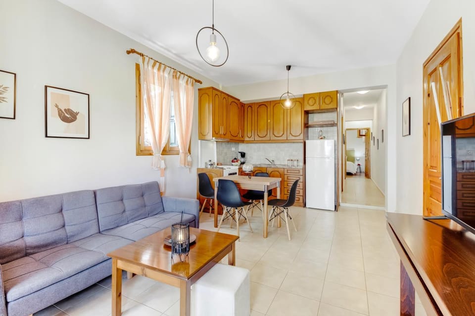 Living room, kitchen