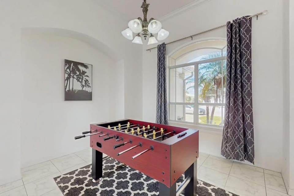 Myakka River Retreat House in Gulf Cove