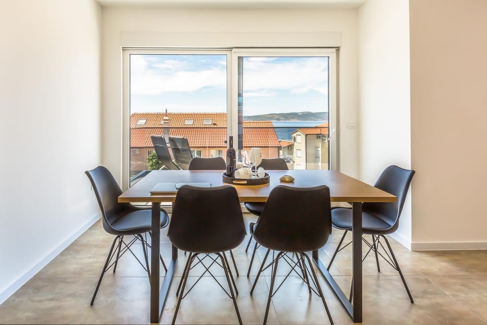 Dining area, Sea view