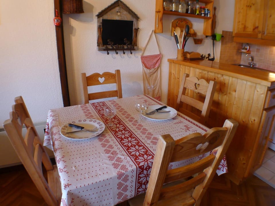 Charmant duplex pour 6 pers. avec TV et parking à Samoëns. - FR-1-629-29 Apartment in Samoëns