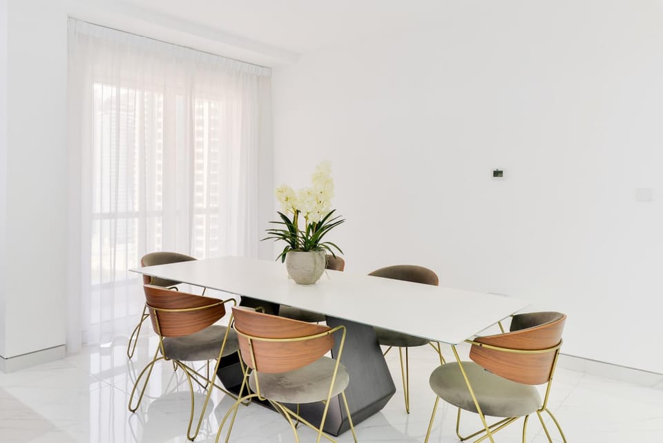 Restaurant/places to eat, Dining area