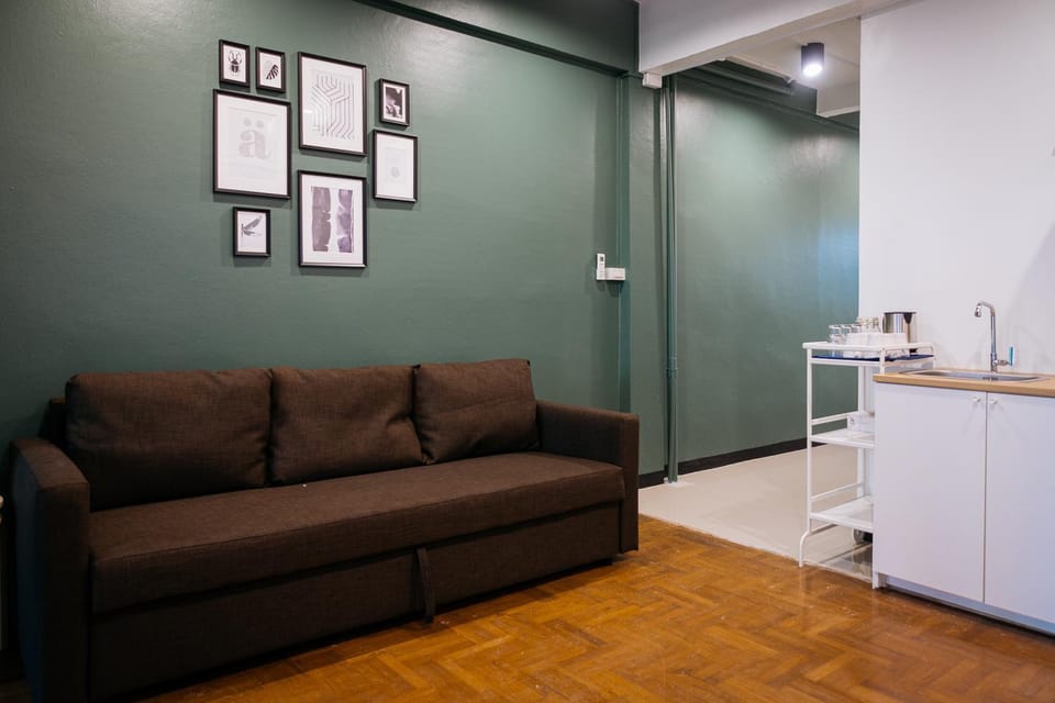 T3 TWO Bedrooms WIFI Full kitchen 1 min to BTS Apartment in Bangkok