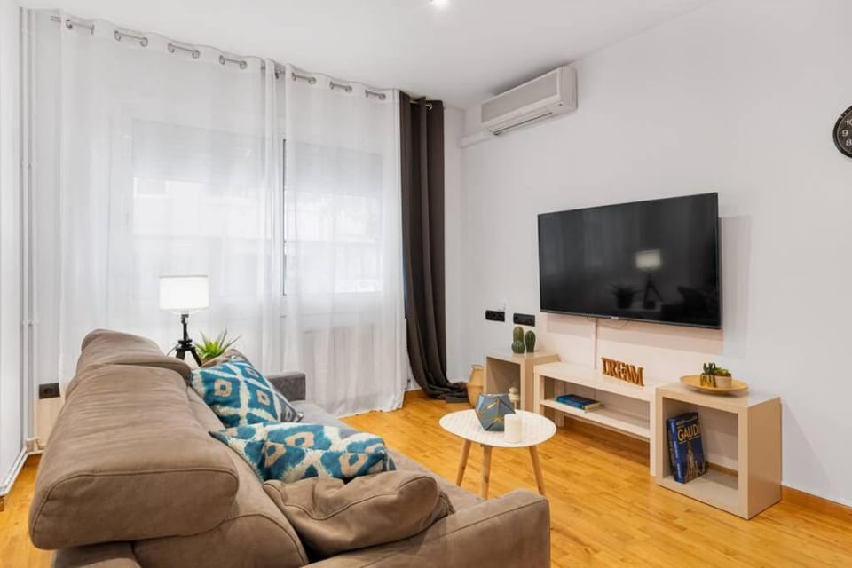 Lodging Apartments Villa de Gracia 2 bedroom cozy apartment Apartment in Barcelona