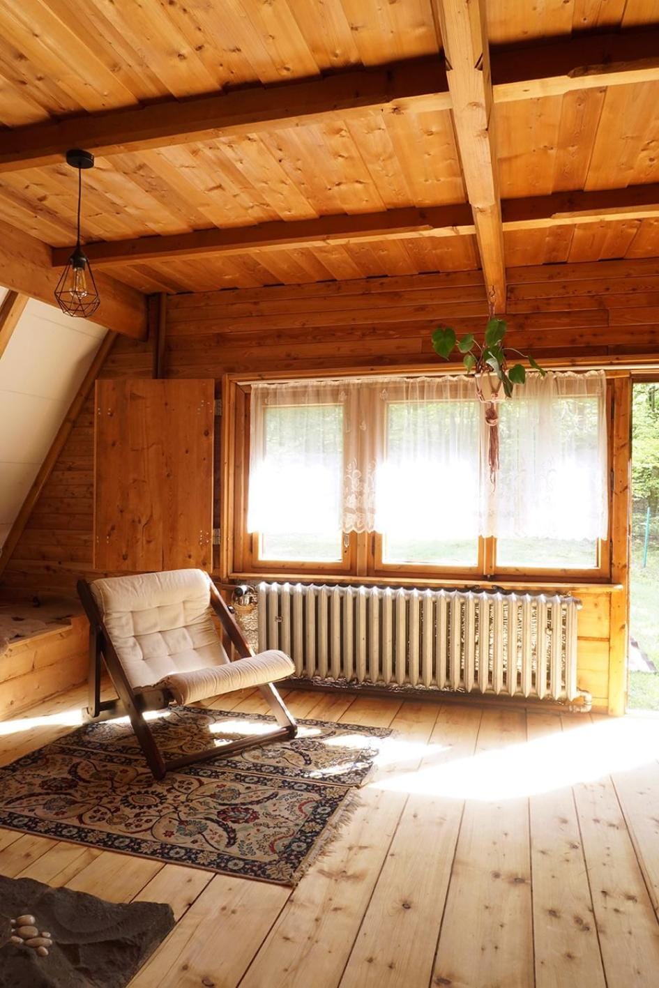 View (from property/room), Living room, Seating area, sunbed