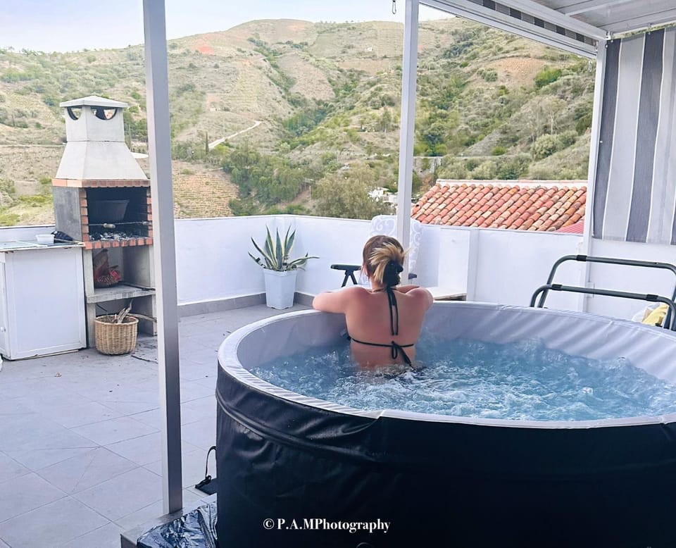 Solarium, Balcony/Terrace, Mountain view