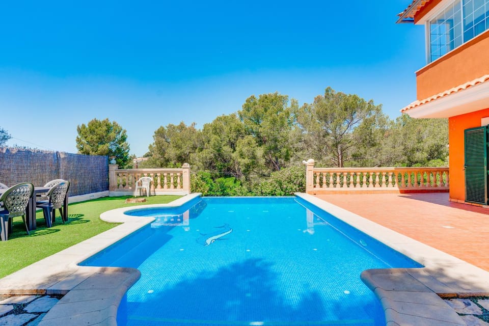 Balcony/Terrace, Swimming pool