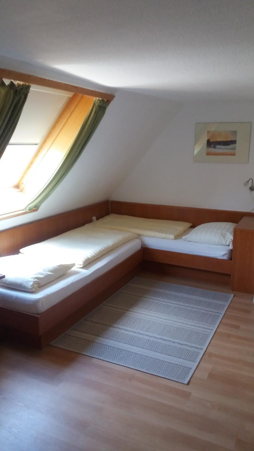 Bed, Photo of the whole room, Decorative detail