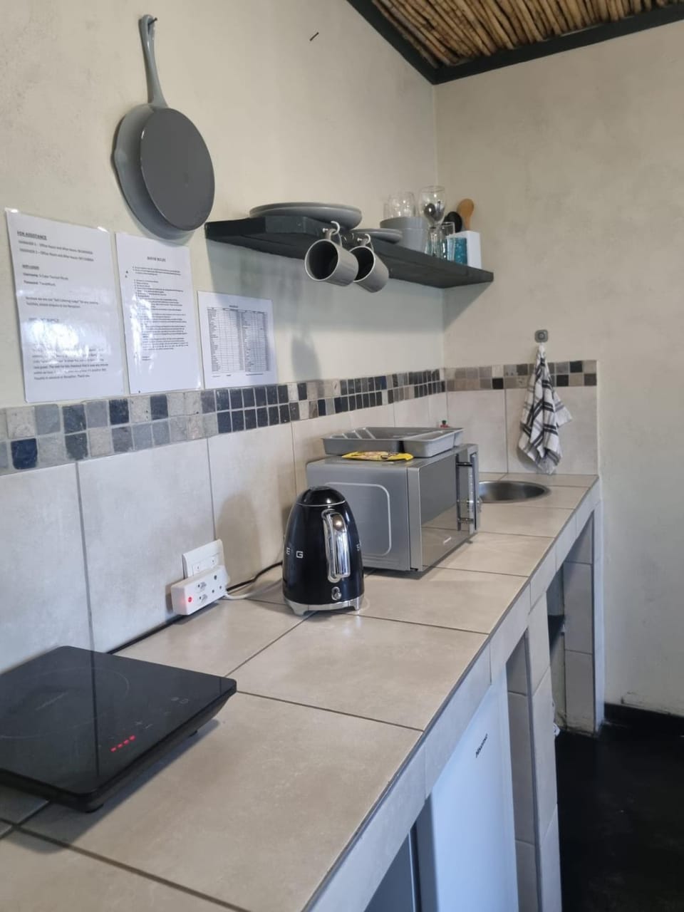 Bedrock- Executive Self Catering Room Bed and Breakfast in Cape Town