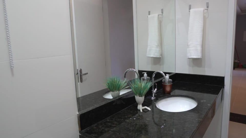 Toilet, Bathroom, towels