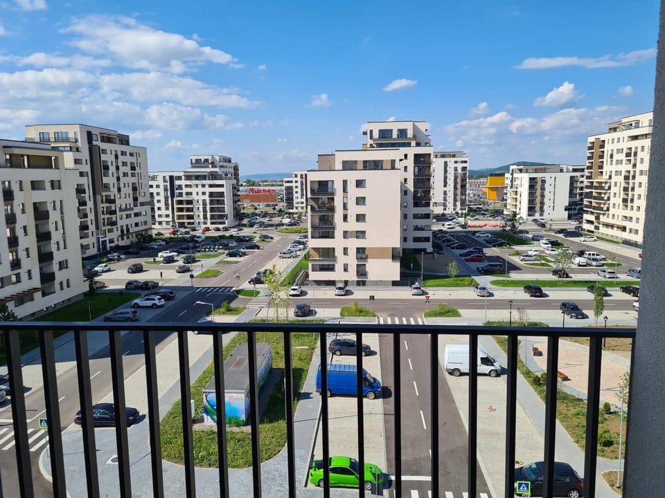 Day, Neighbourhood, View (from property/room), Balcony/Terrace, Balcony/Terrace, Street view, Parking