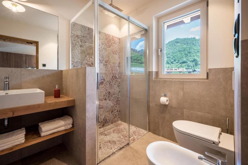 Bathroom, Living room