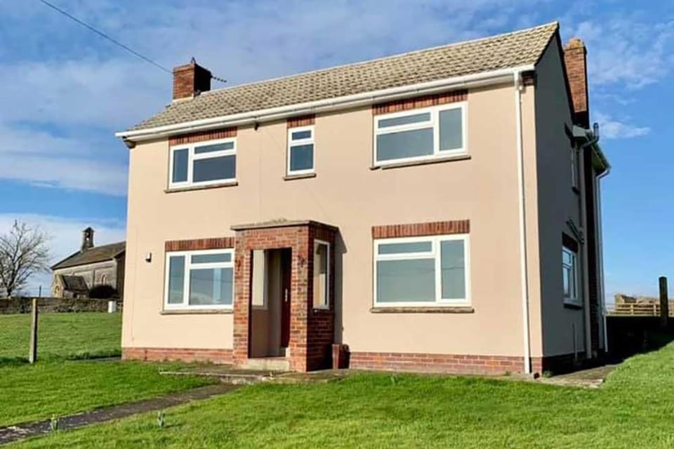 Property building, Facade/entrance, View (from property/room)