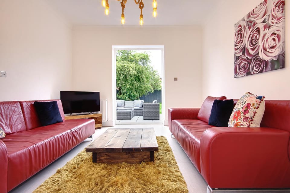 Palm Meadows Villa Villa in Bournemouth