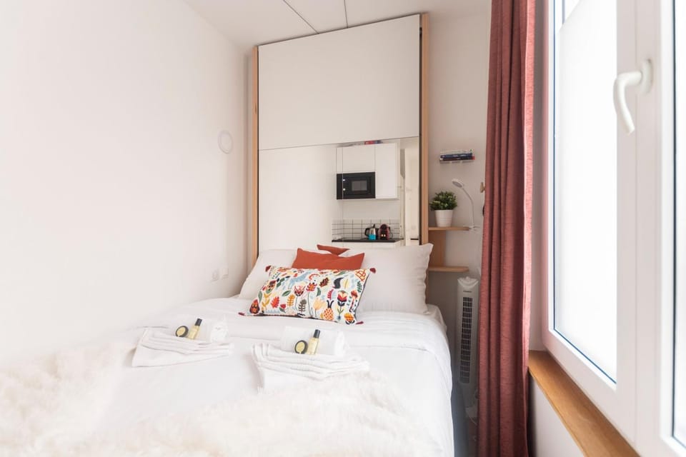 Super central mini studio - 2 pax, murphy bed Apartment in Paris