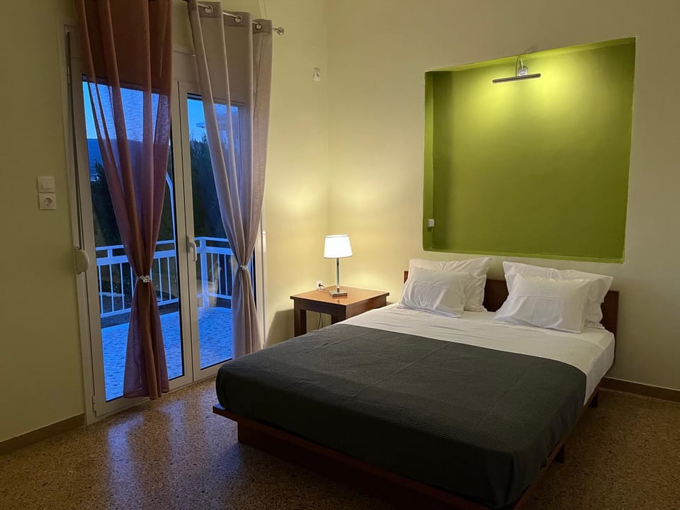 Athens Riviera: 2 bed / 3' walk from the beach Apartment in East Attica Regional Unit, Greece