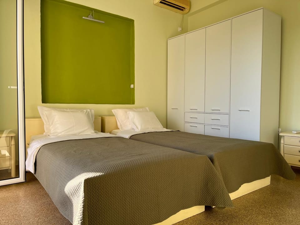 Athens Riviera: 2 bed / 3' walk from the beach Apartment in East Attica Regional Unit, Greece