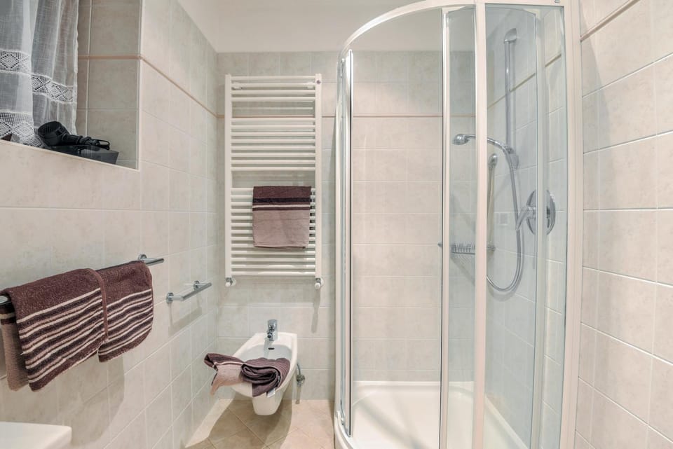 Bathroom, Living room