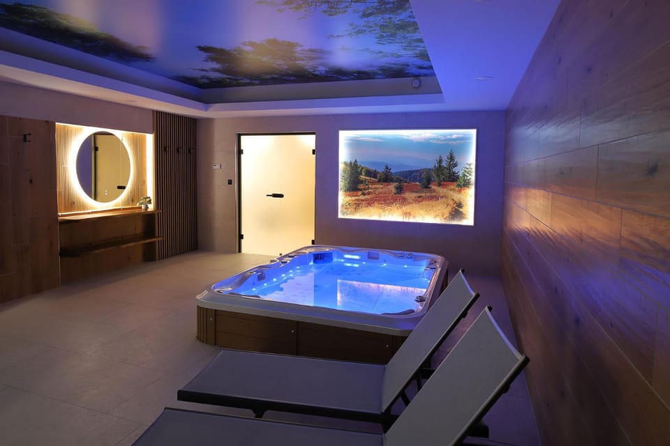 Hot Tub, Spa and wellness centre/facilities