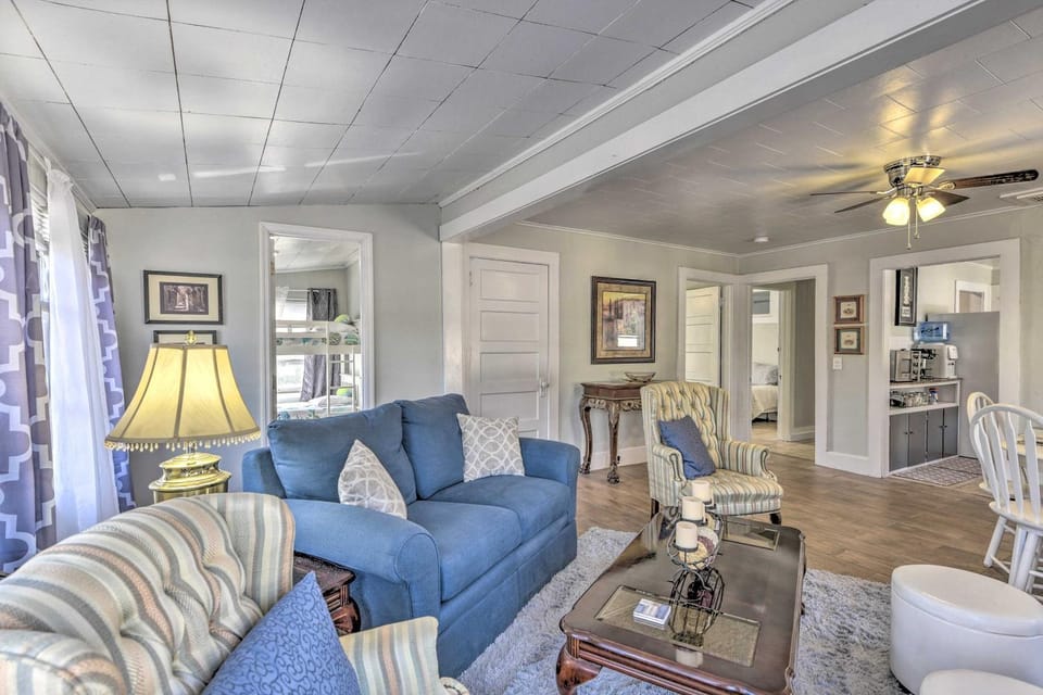 Crescent City Apartment w/ Easy Lake Access! Apartment in Crescent City