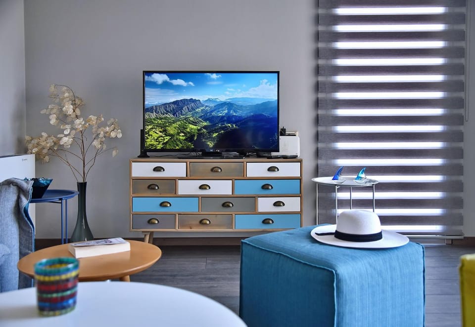 TV and multimedia, Living room
