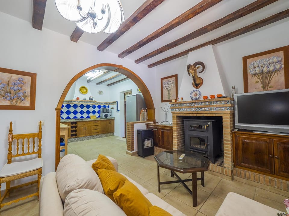 Communal lounge/ TV room, Living room