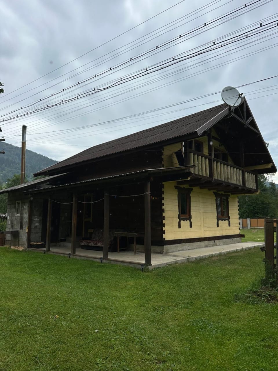 7+я House in Romania