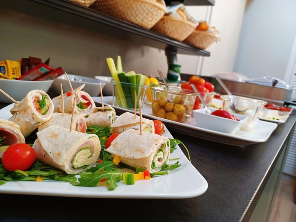 Buffet breakfast